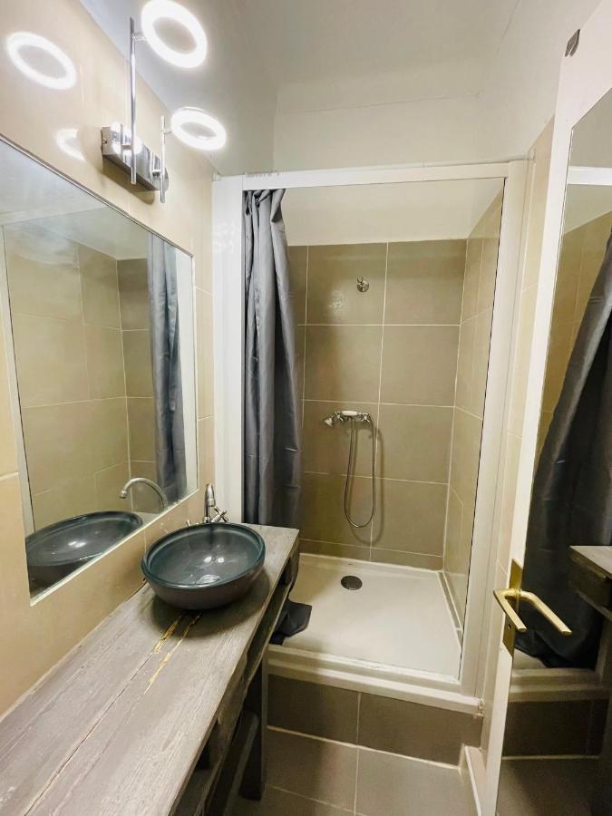 San Lazaro Apartment *